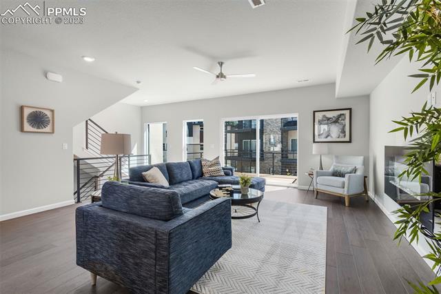 1734 Creek Edge View