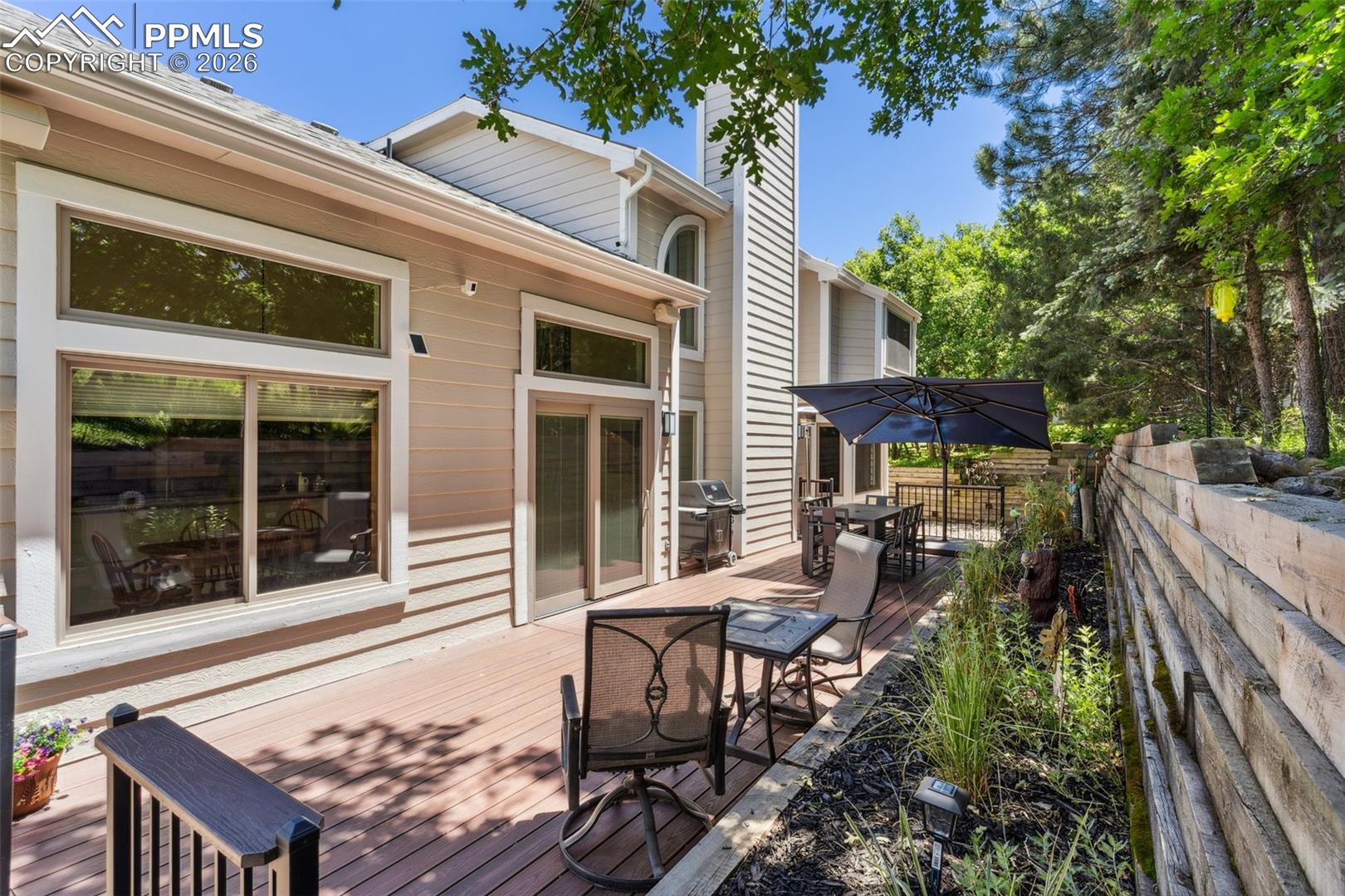 2485 Vantage Drive