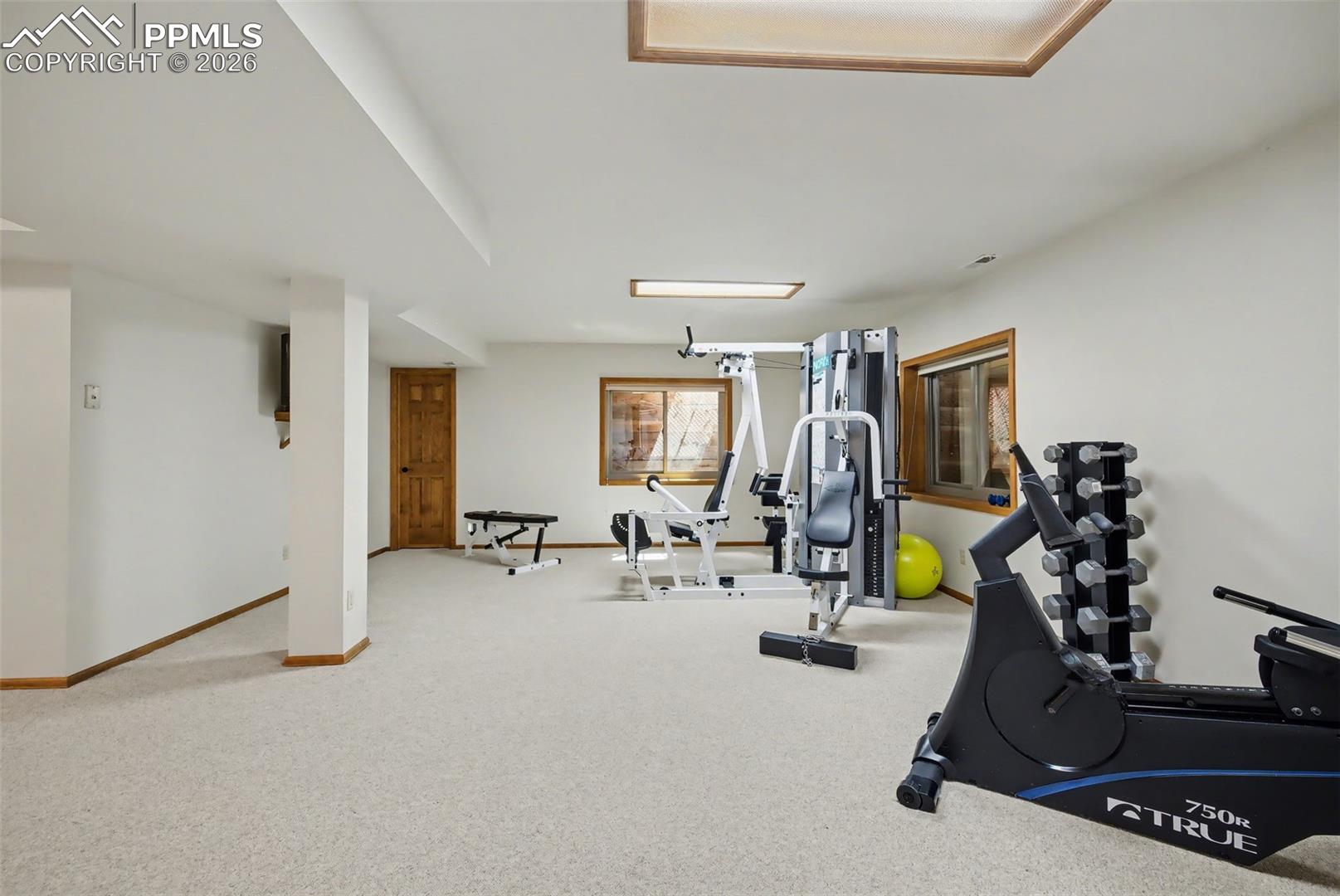 2485 Vantage Drive