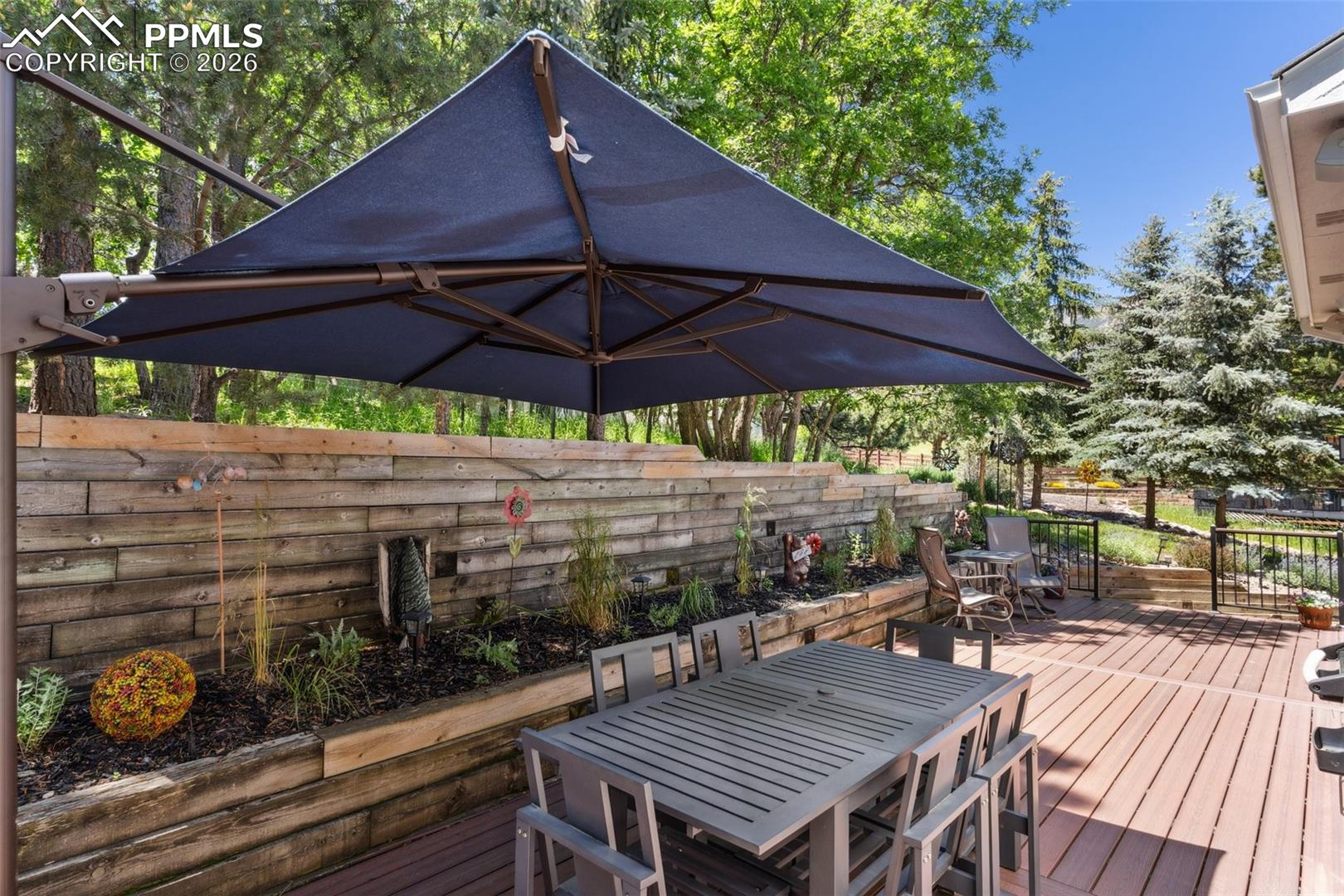 2485 Vantage Drive