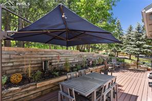 2485 Vantage Drive