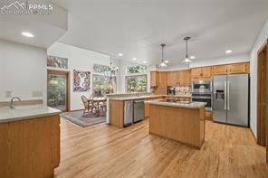 2485 Vantage Drive