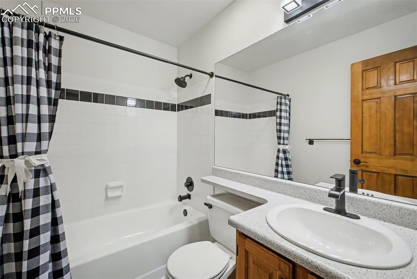2485 Vantage Drive