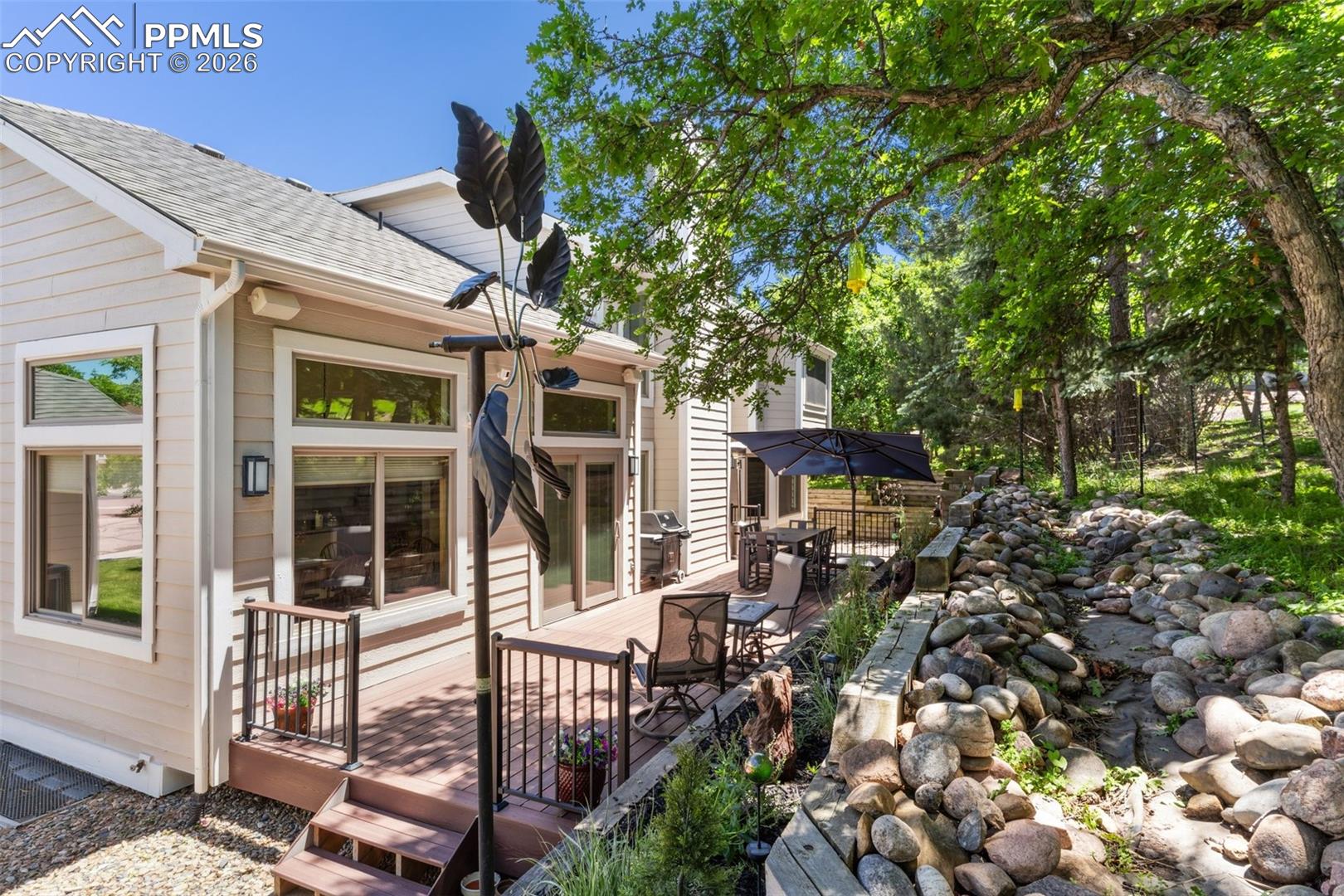 2485 Vantage Drive
