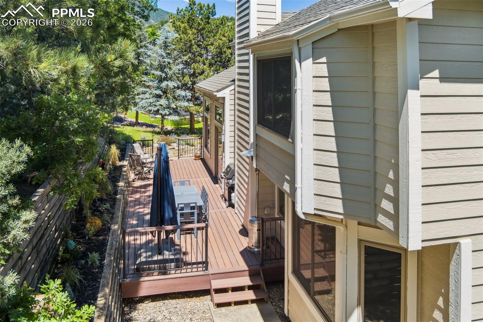 2485 Vantage Drive