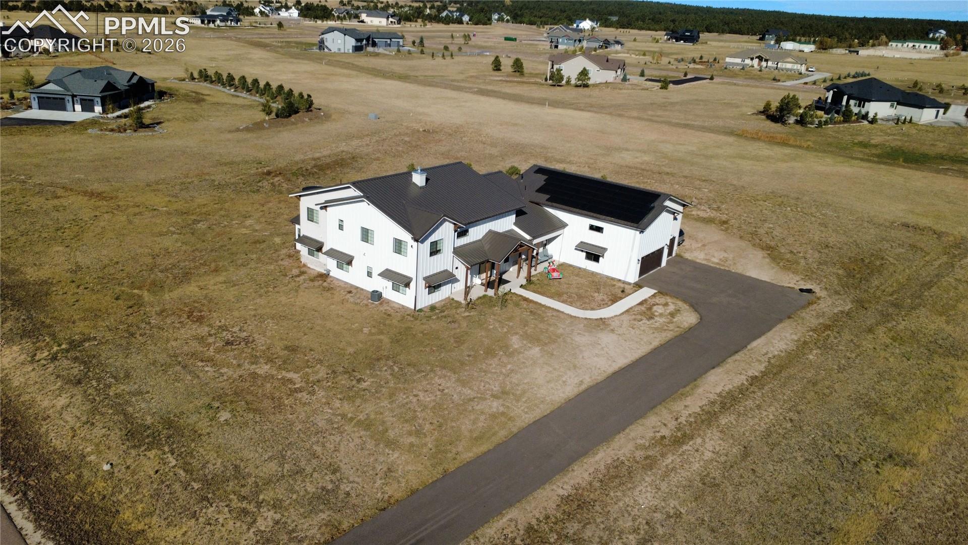 7792 Bannockburn Trail