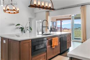 7792 Bannockburn Trail