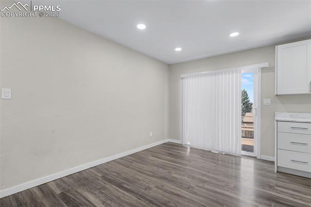 7315 Colonial Court