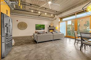 101 N Tejon Street 280