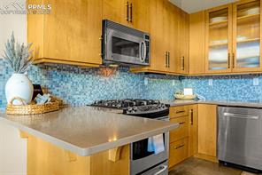 101 N Tejon Street 280
