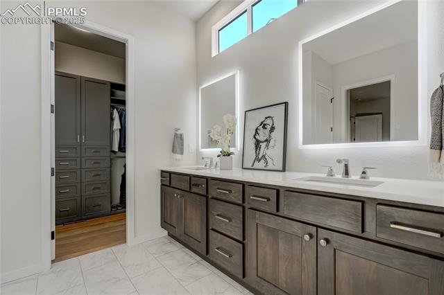 1119 Kelso Place