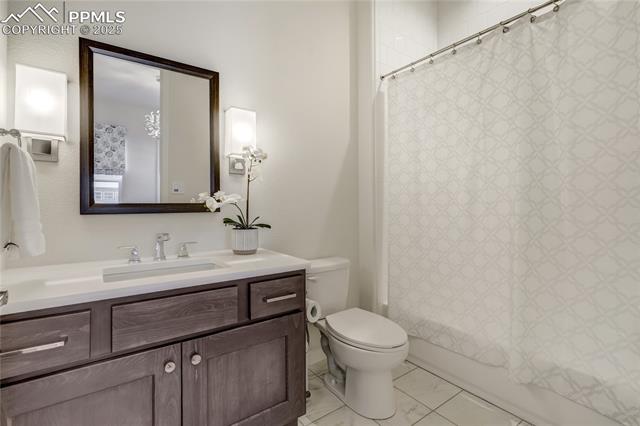 1119 Kelso Place