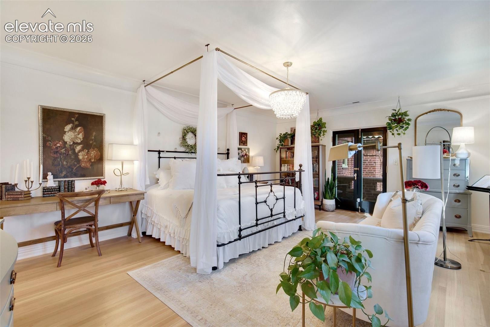 15 Elm Avenue