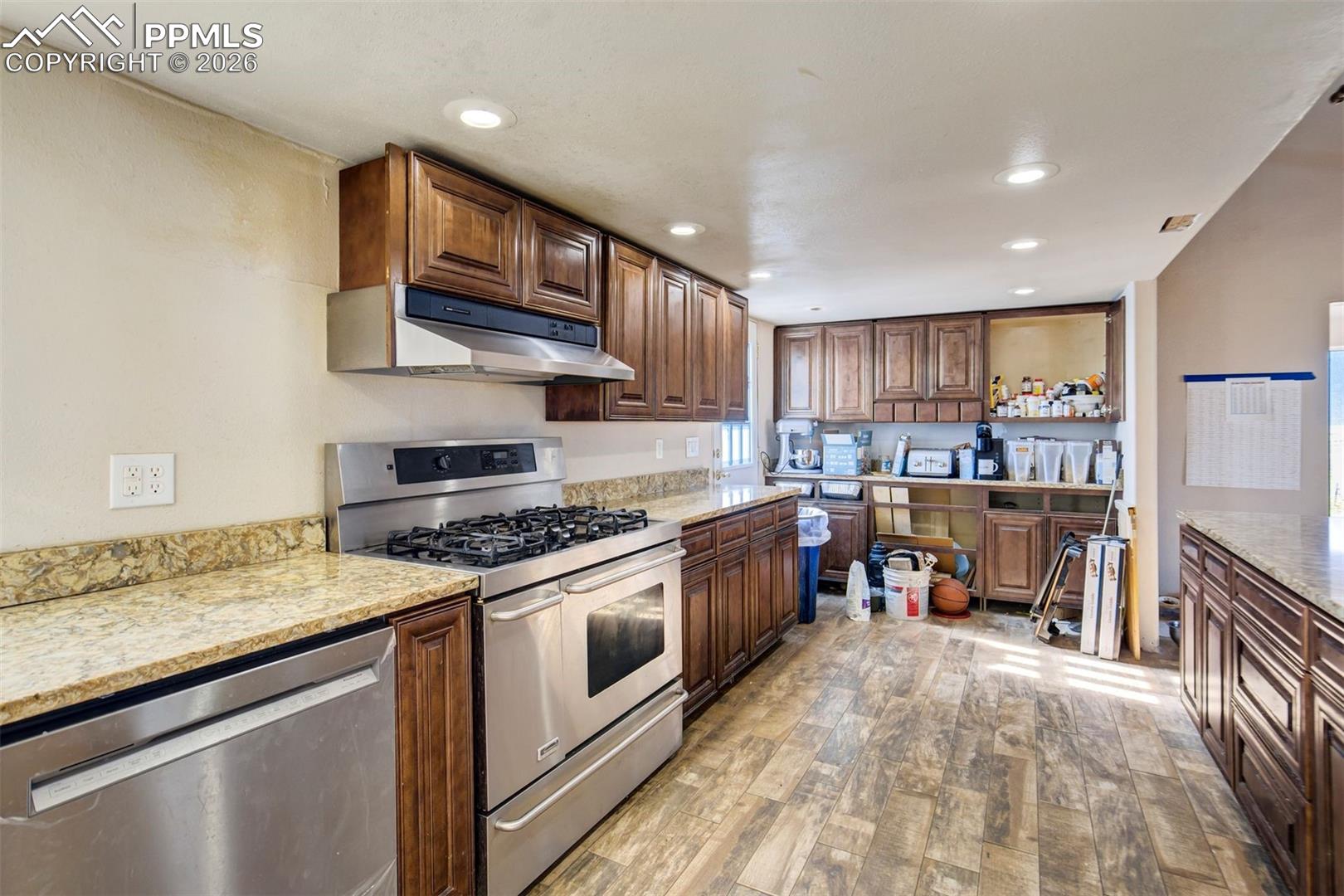 14050 Davis Road