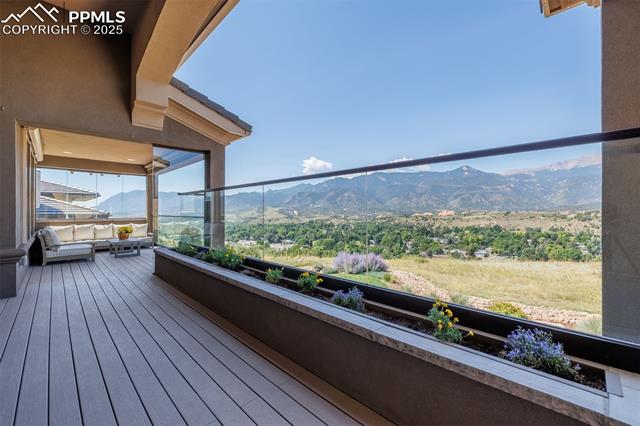 2746 Cathedral Rock View
