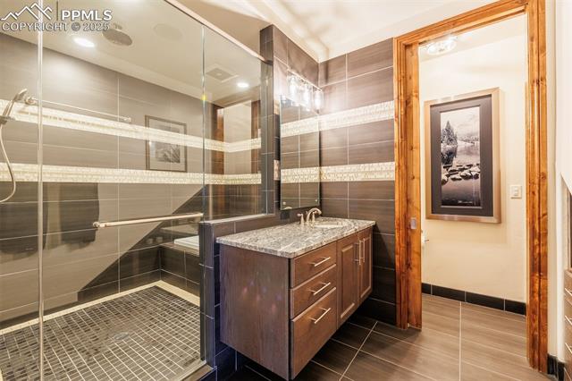 2746 Cathedral Rock View