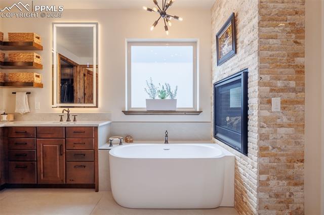 2746 Cathedral Rock View