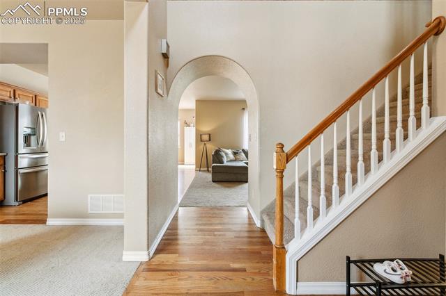 5977 Cumbre Vista Way