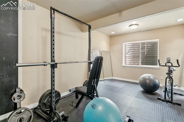 5977 Cumbre Vista Way