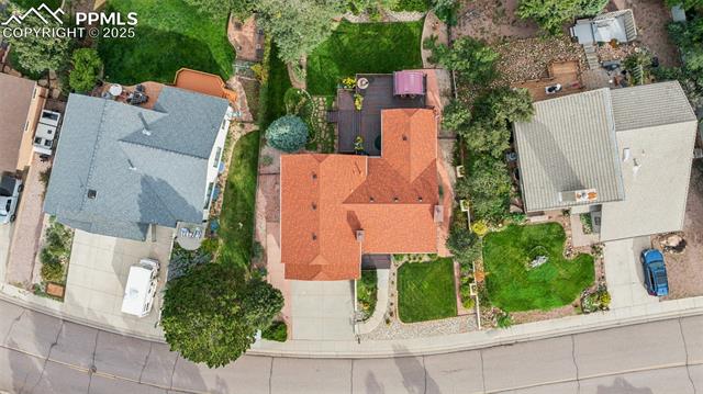 514 Crystal Hills Boulevard