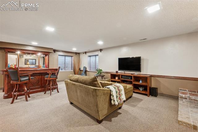 514 Crystal Hills Boulevard