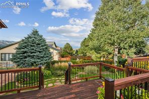 514 Crystal Hills Boulevard