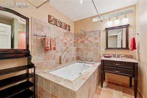 514 Crystal Hills Boulevard