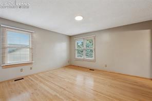 514 Crystal Hills Boulevard