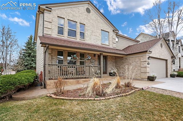 695 Fernglen Court