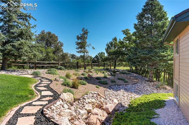 1825 Squire Ridge Court