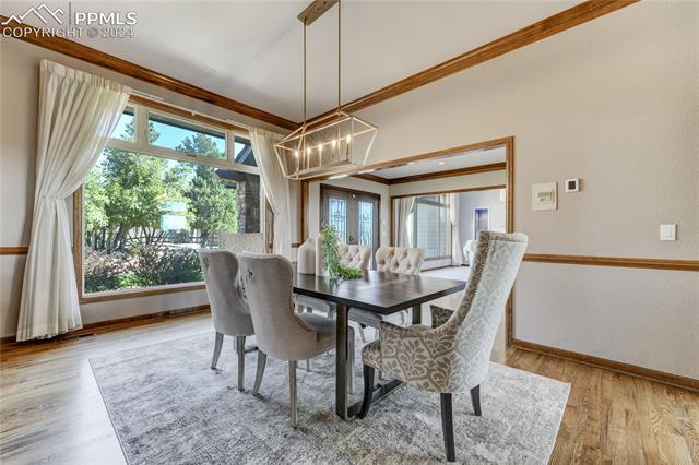 1825 Squire Ridge Court