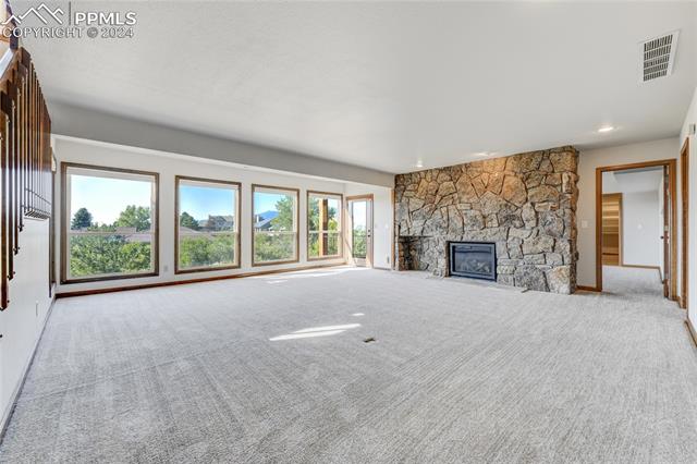 1825 Squire Ridge Court