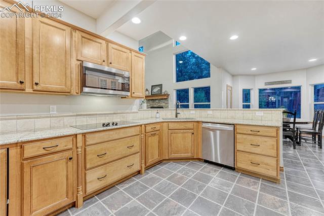 7080 Franciville Road