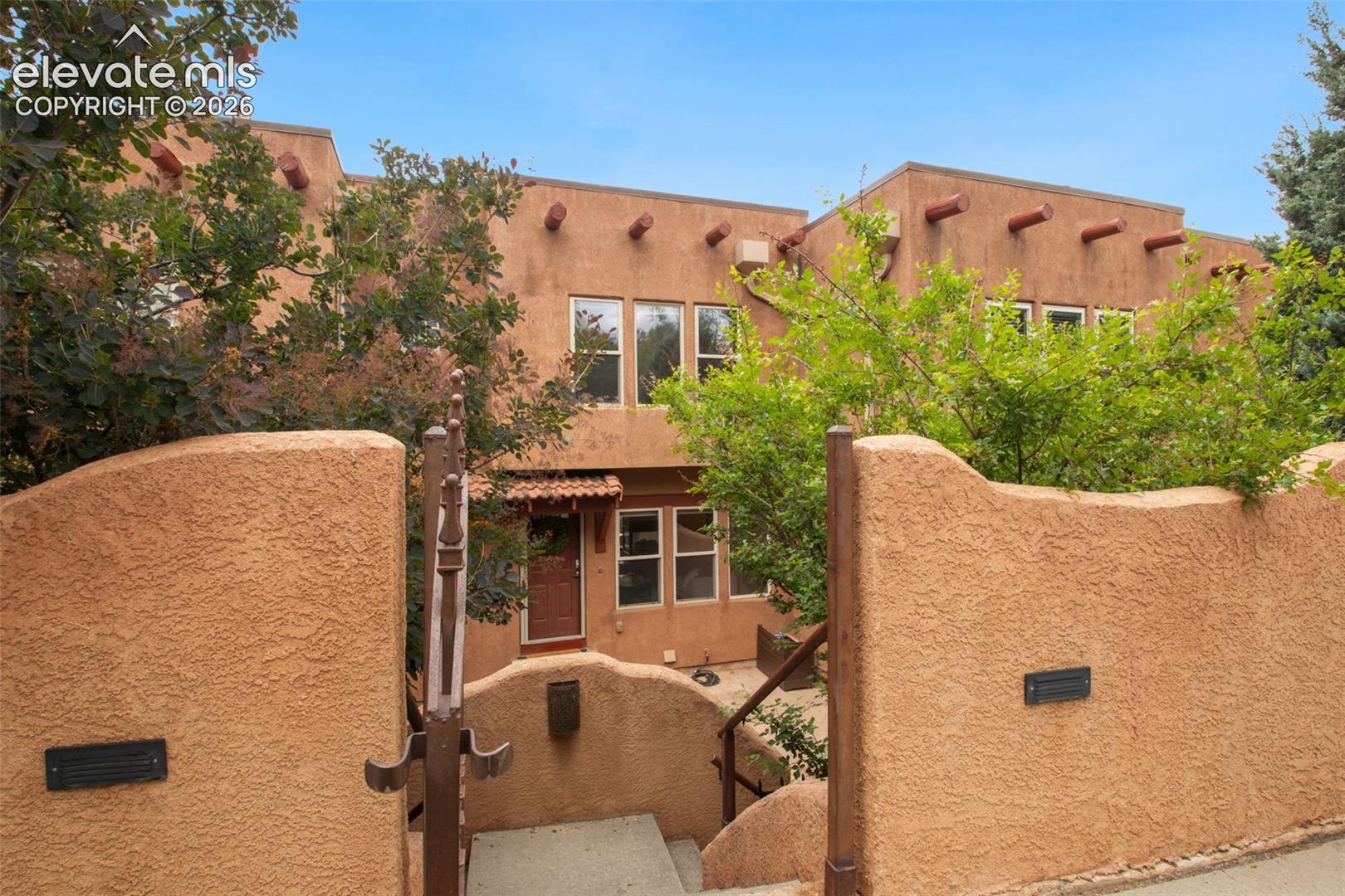326 Santa Fe Place Unit: A