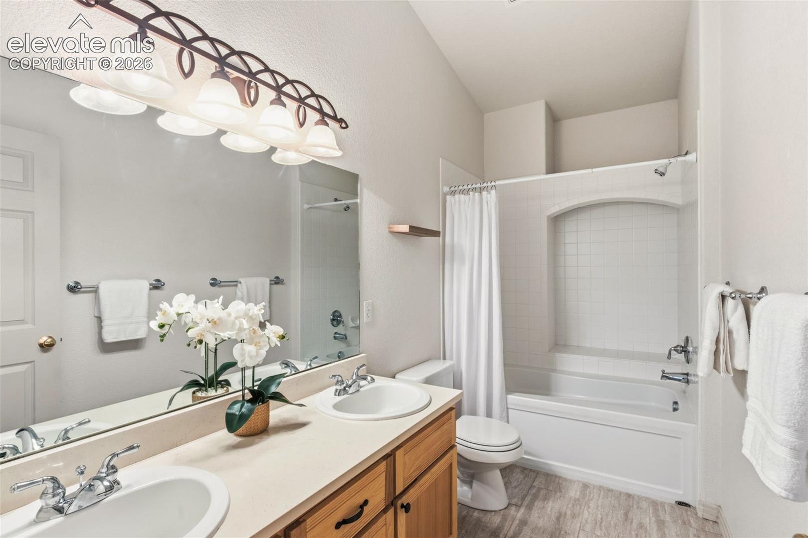 326 Santa Fe Place Unit: A