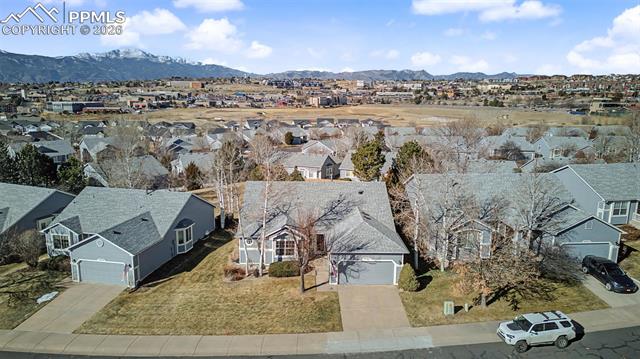 4040 Golf Club Drive