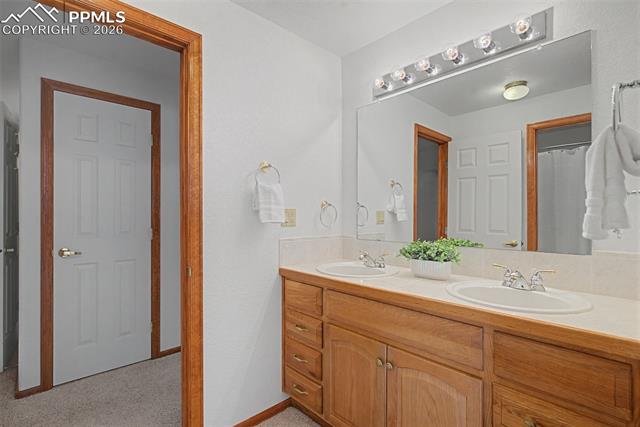 4040 Golf Club Drive