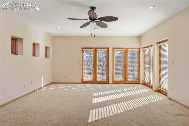 6273 Torrey Pines Drive