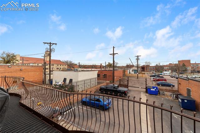 319 N Tejon Street 202