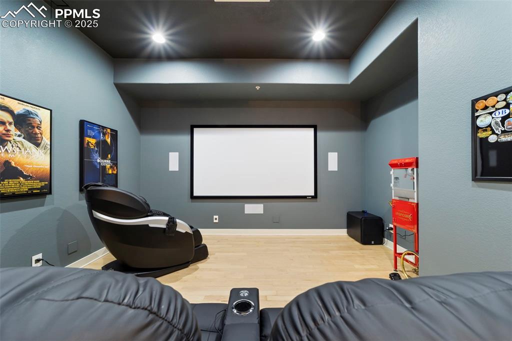 319 N Tejon Street 202