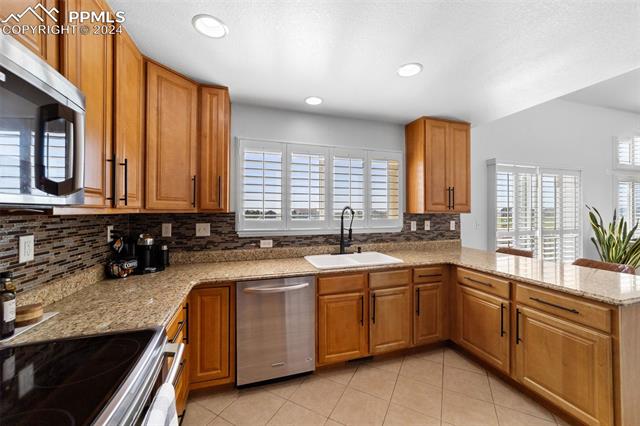 8726 Royal Melbourne Circle