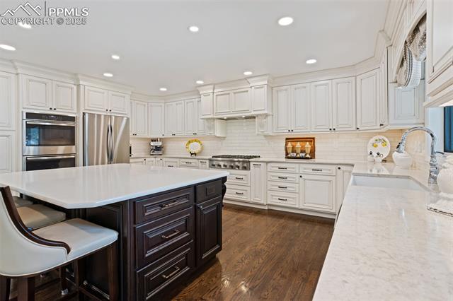 345 Lions Head Drive