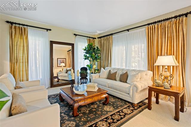 345 Lions Head Drive