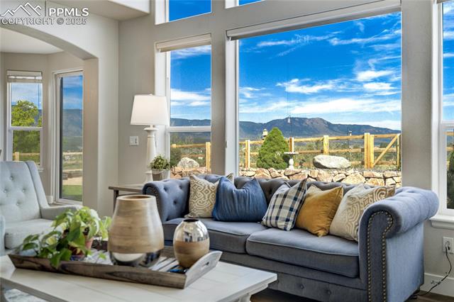 403 Fox Run Circle