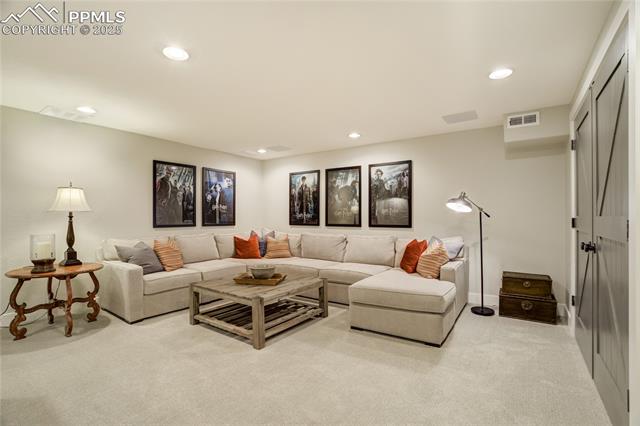 403 Fox Run Circle