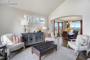 403 Fox Run Circle