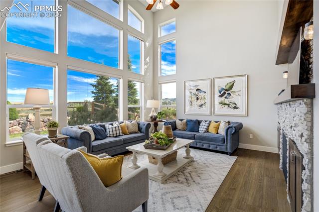 403 Fox Run Circle