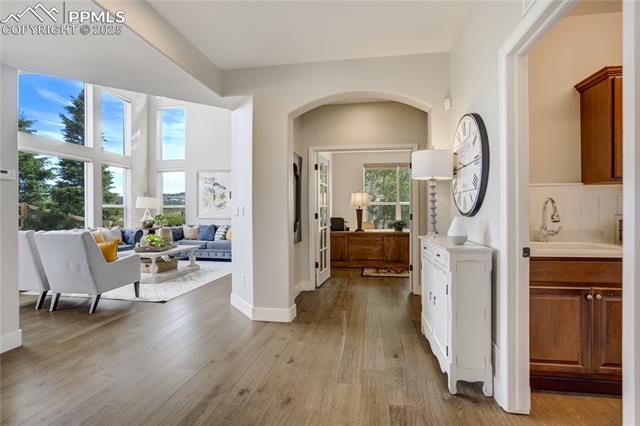 403 Fox Run Circle