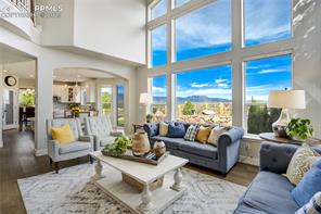 403 Fox Run Circle