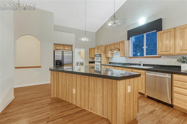 5565 Canvasback Court